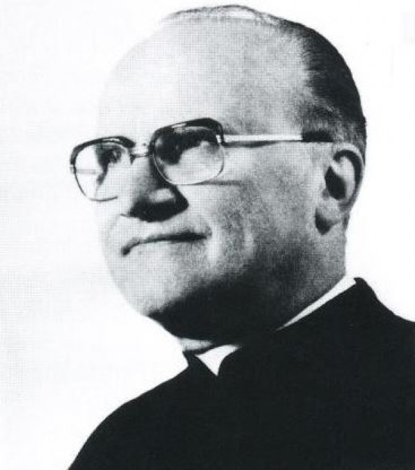 Don Mario Amore 1911-1994