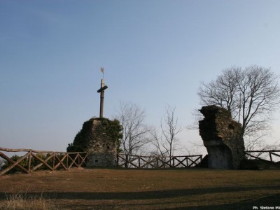 0001 - Raccolta: Cavour e dintorni / La Rocca (Ph. S Miletto)