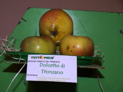2010 - Tuttomele Mele esposte (Ph Perotti)