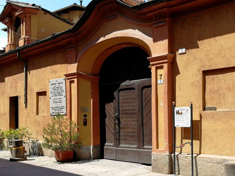 58 - Casa Plochiu' / Giolitti (sec.XVII)