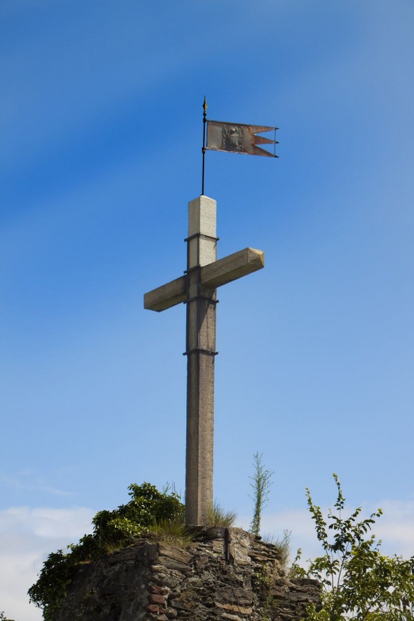 159 - Quella croce sulla vetta della Rocca