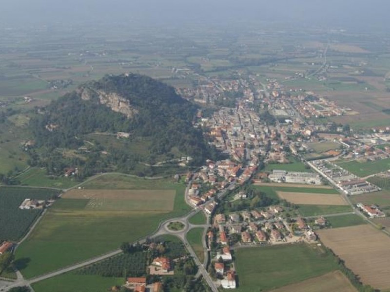 178 - Anche la Rocca di Cavour nell’ultimo censimento curato dal FAI