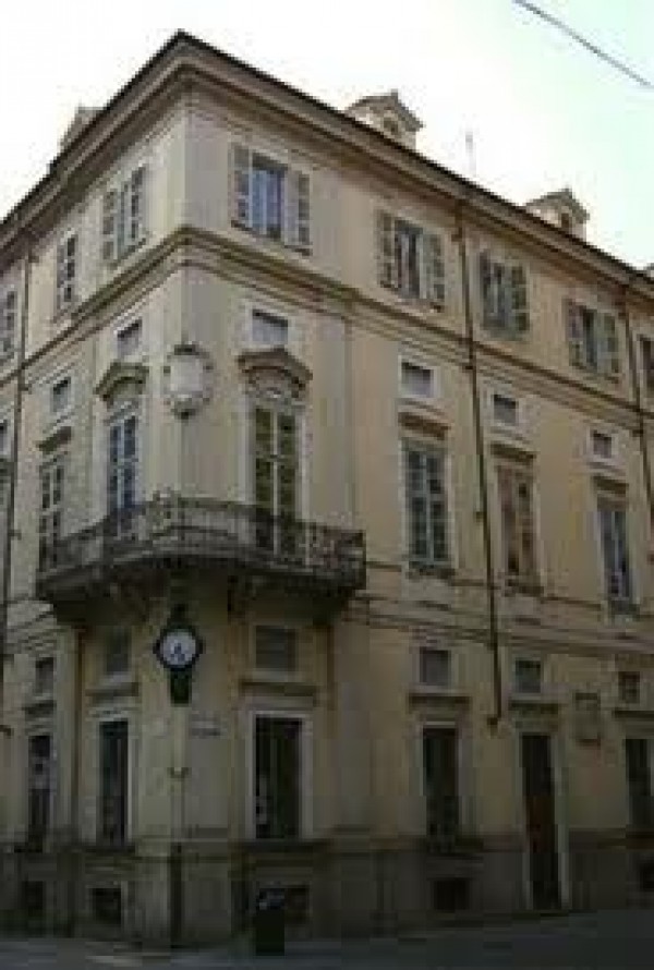 82 - Il Palazzo dei Marchesi Benso di Cavour
